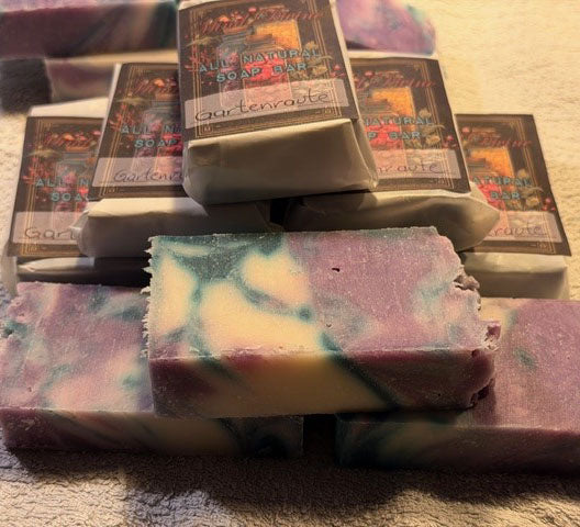 Handgemachte Olivenölseife "Gartenraute" 90g Barren