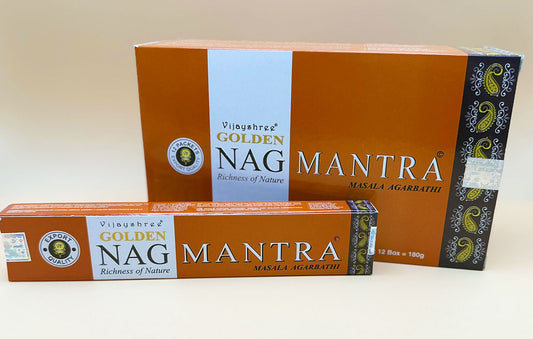 Golden Nag Räucherstäbchen "Mantra" 15g (Indien)