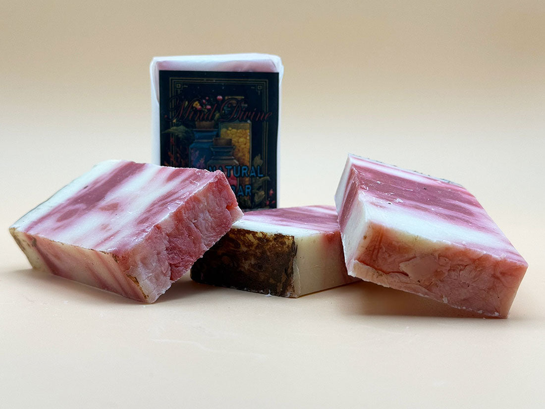 Handgemachte Olivenölseife "Roter Ton" 90g Barren